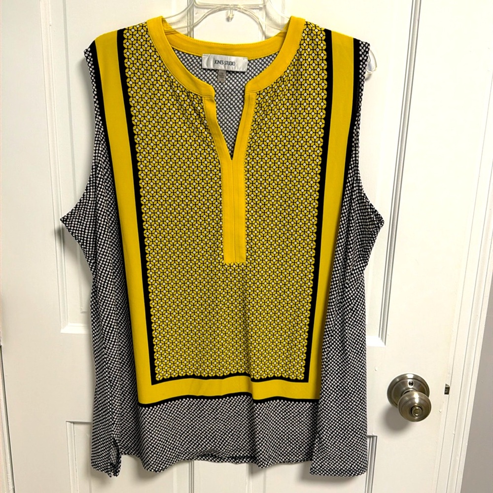 1x sleeveless women’s dress top